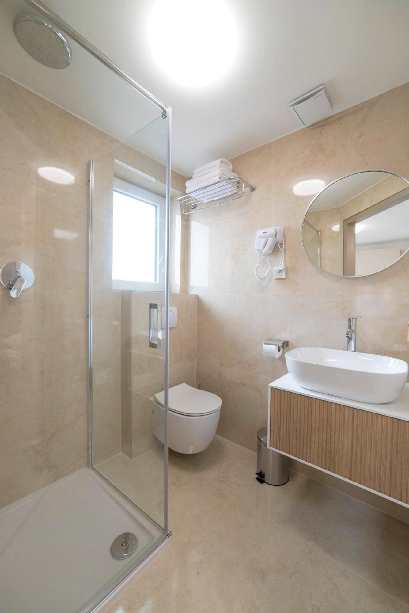 Apartments Pamer, 4Th Floor, No Elevator Zagreb Exterior photo