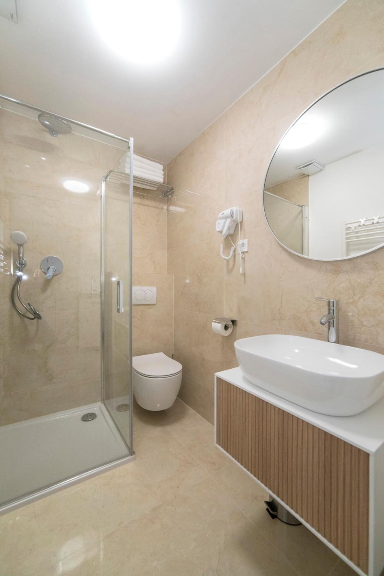 Apartments Pamer, 4Th Floor, No Elevator Zagreb Exterior photo