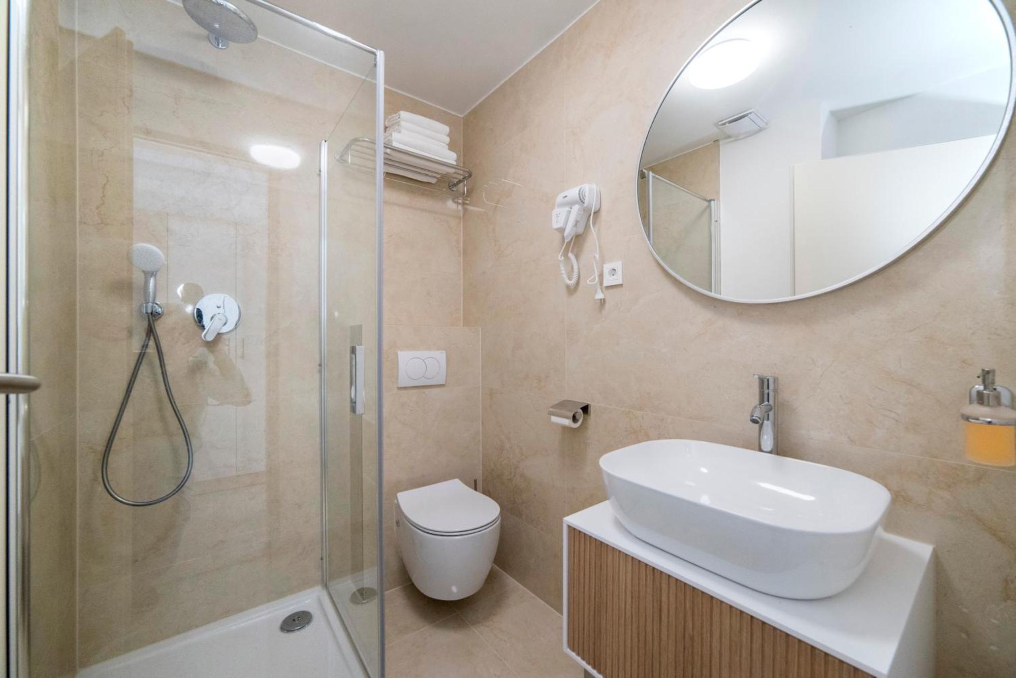 Apartments Pamer, 4Th Floor, No Elevator Zagreb Exterior photo